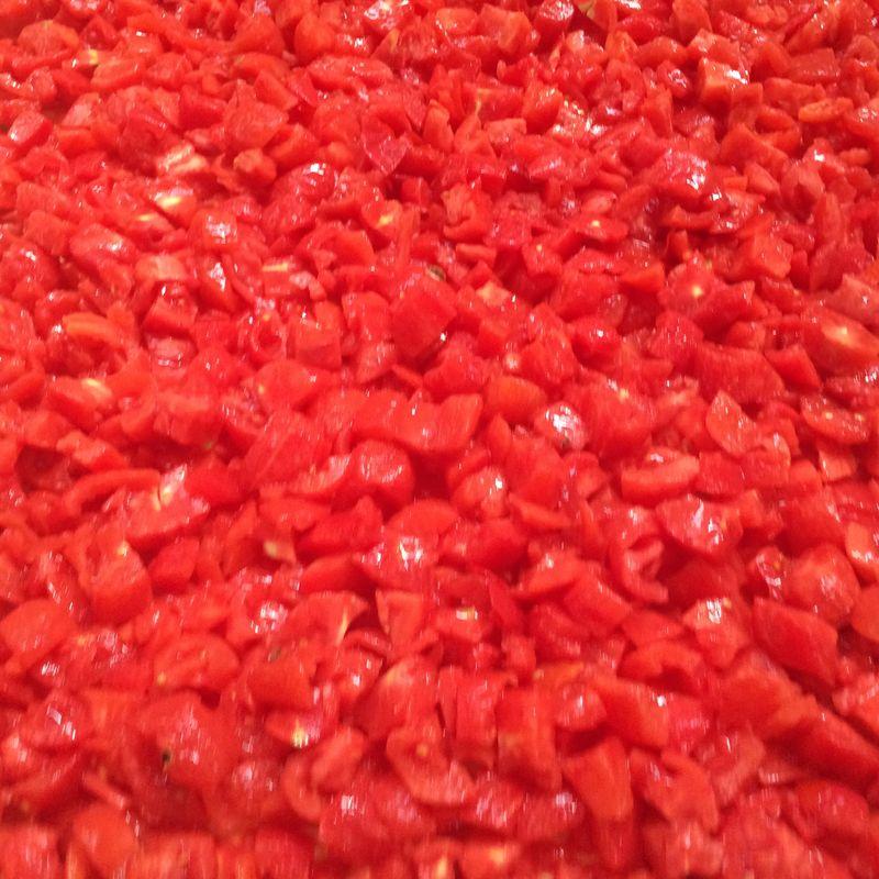 Økologiske tomaterstykker i doser, 12x400g, ATG 12x240g